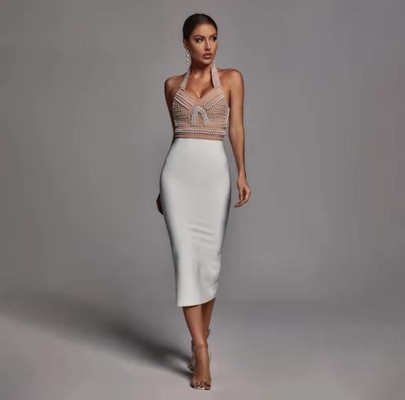 Elegance dressed in pearls exclusive collection